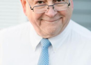 Little Neck primary care physician, Dr. Michael Hundert collaborates with Castle Connolly Private Health Partners to convert his practice to the concierge model, offering patients a more personalized approach to their care. | State