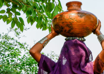 Health Benefits Of Drinking Water From Earthen Pot Or Matka