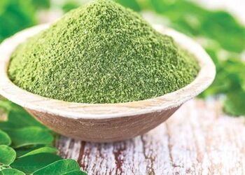 5 amazing benefits of moringa for healthy hair