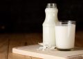 Do you know a glass of milk can give your skin glow? Know 5 other benefits