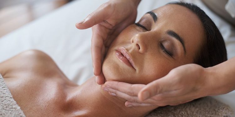 4 Benefits Of Spa Facials