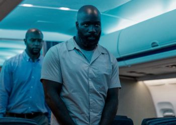 How Mike Colter Built a Formidable Physique for ‘Plane’
