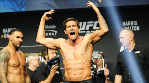 Jake Gyllenhaal's Trainer Shares Secrets to 'Road House' Body
