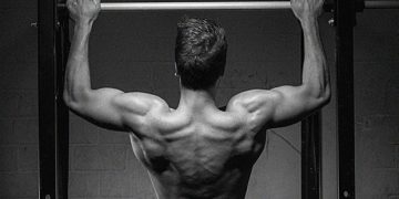 Get Strong With Just a Pull-Up Bar