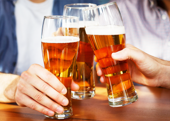 8 of the Best Non-Alcoholic Beer Brands to Try