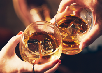 8 Best Non-Alcoholic Spirits for 2023